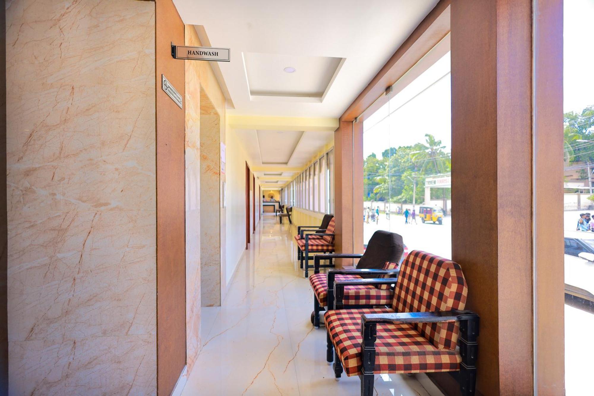 Hotel Sangam Канниякумари Экстерьер фото