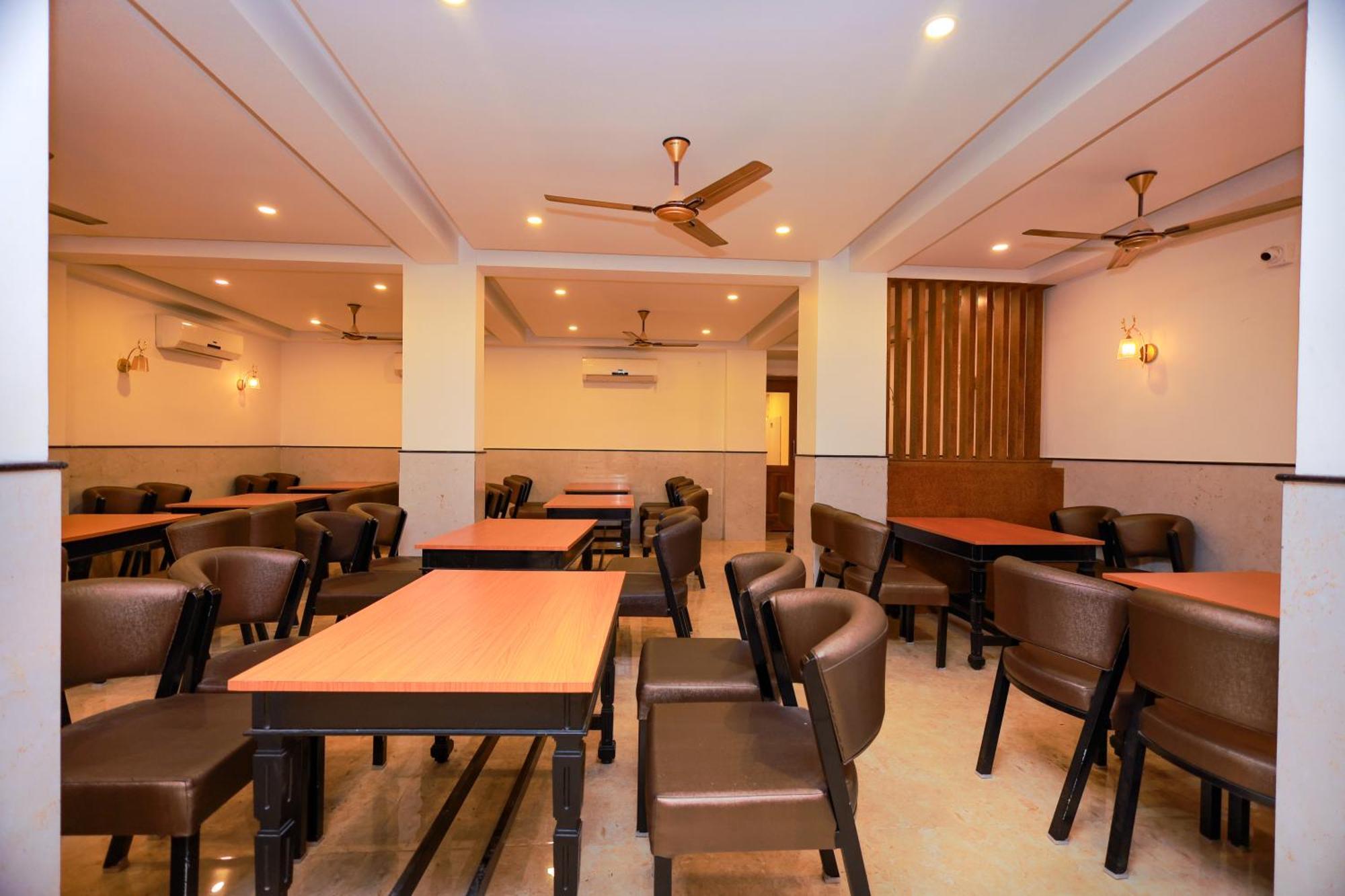 Hotel Sangam Канниякумари Экстерьер фото