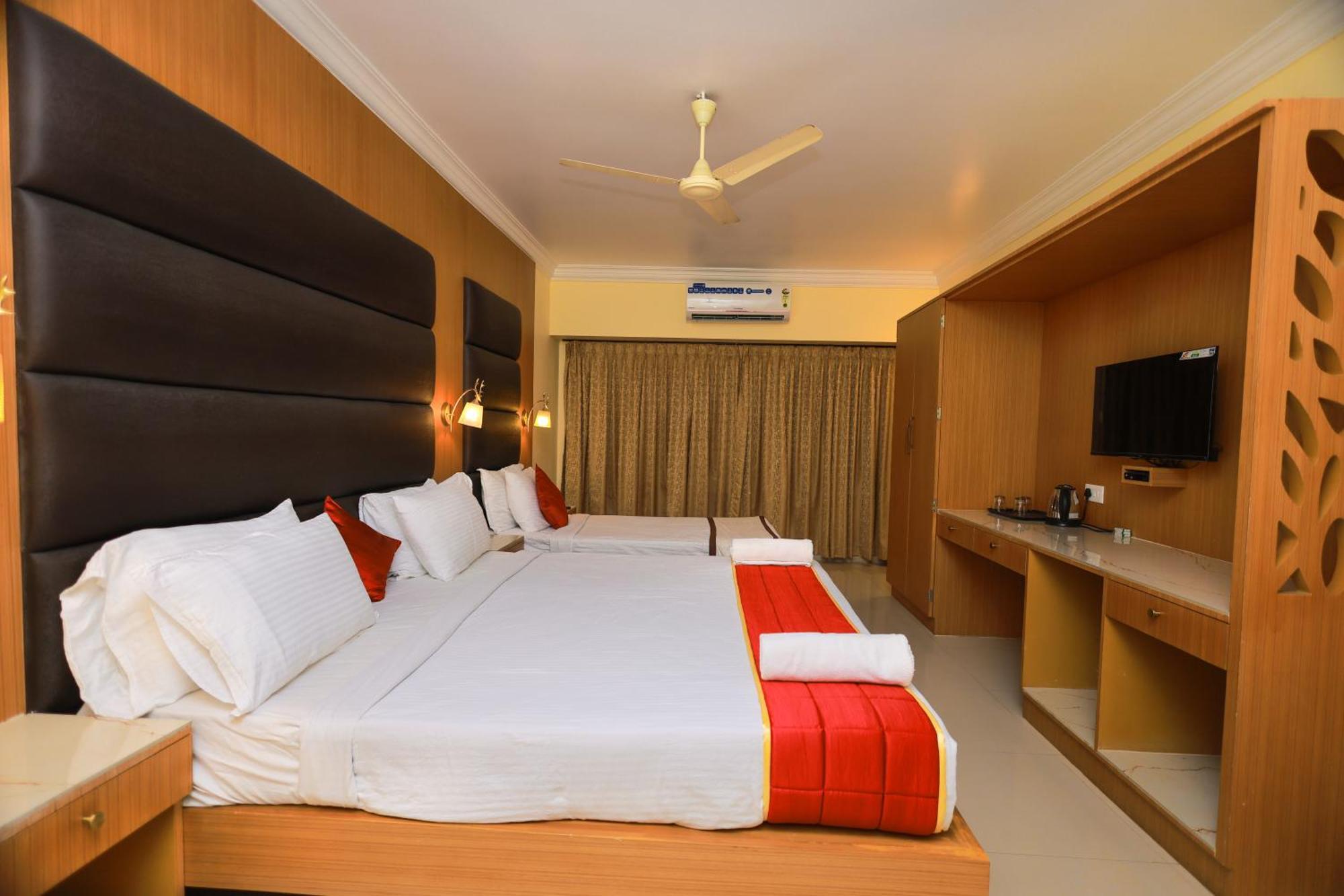 Hotel Sangam Канниякумари Экстерьер фото