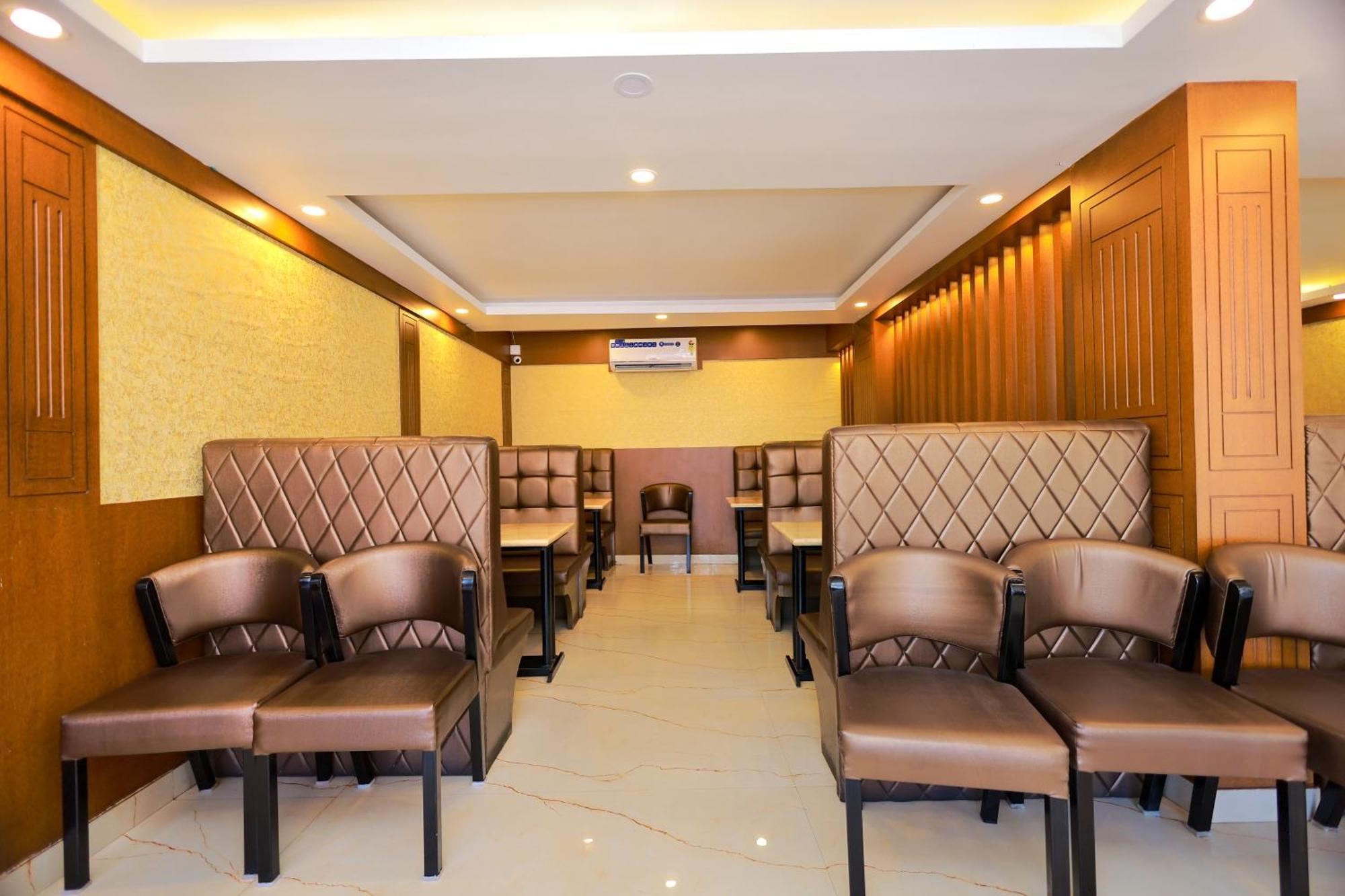 Hotel Sangam Канниякумари Экстерьер фото