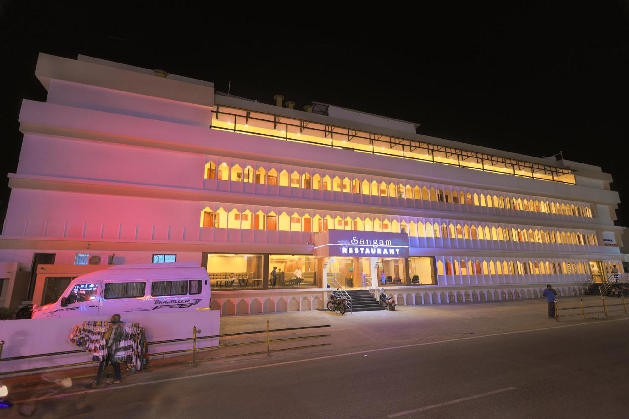 Hotel Sangam Канниякумари Экстерьер фото