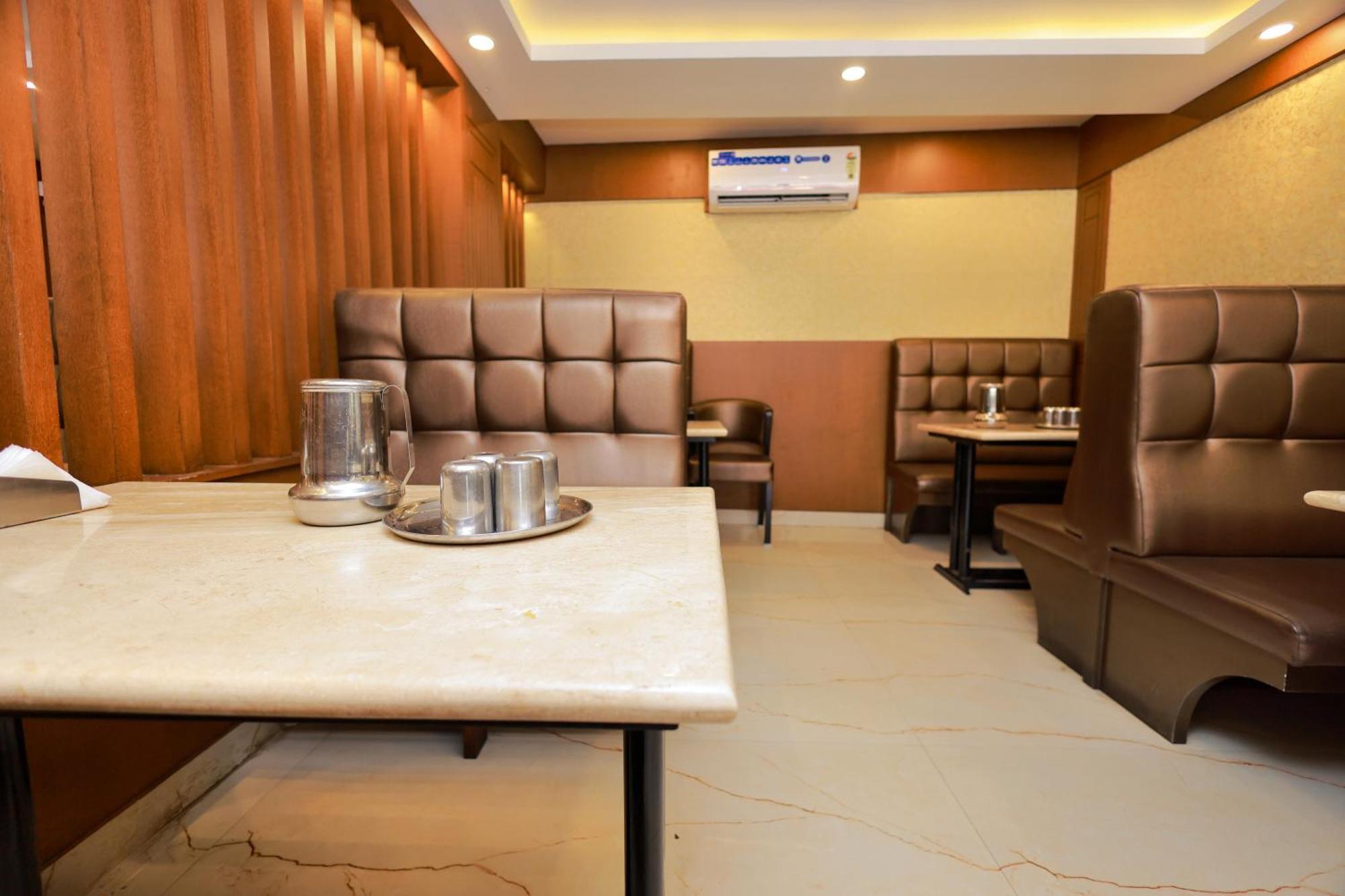 Hotel Sangam Канниякумари Экстерьер фото
